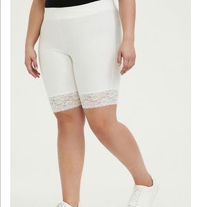Torrid white lace bike shorts